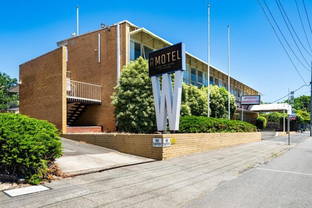 Motel Refurbishment, Geelong